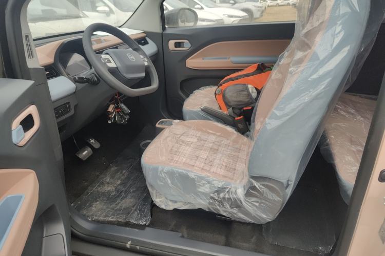 Used Chery QQ Ice Cream 
