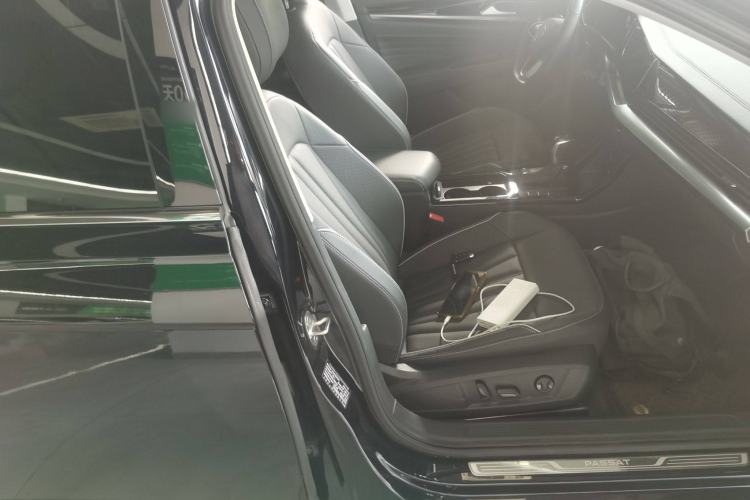 Used Volkswagen Passat 2024 380TSI Elite Edition
