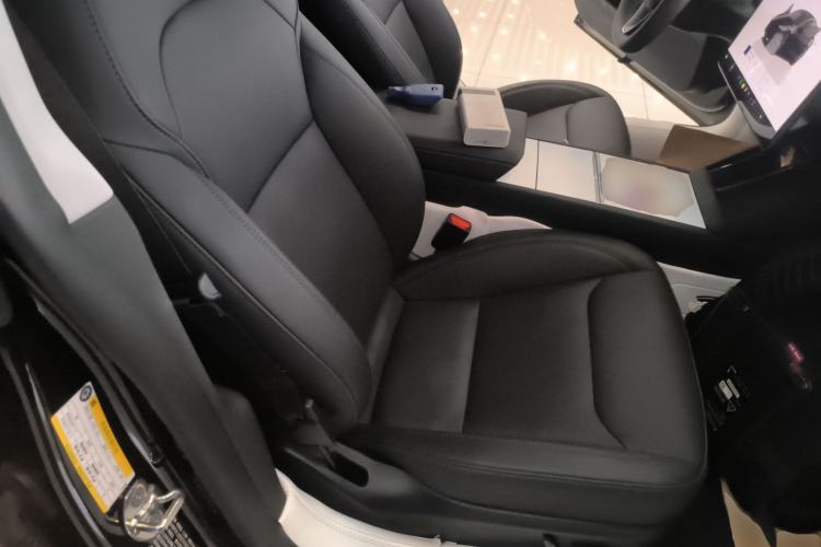 Used Tesla Model 3 2023 Rear-Wheel-Drive Version
