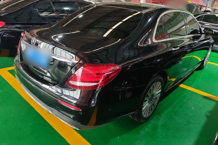 Used Mercedes-Benz E-Class 2019 E 300 L Sporty and Stylish Model
