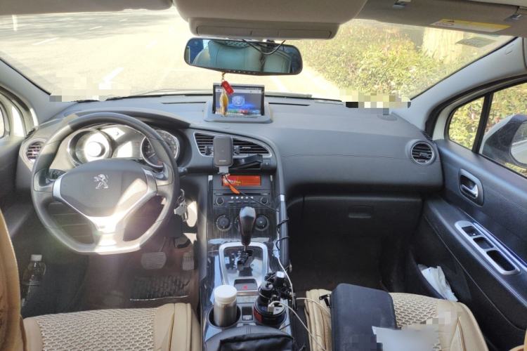 Used Peugeot 3008 2015 2.0L Automatic Classic Edition