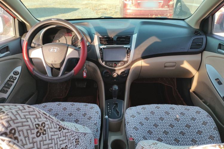 Used Hyundai Verna 2014 1.4L Automatic Smart GLS
