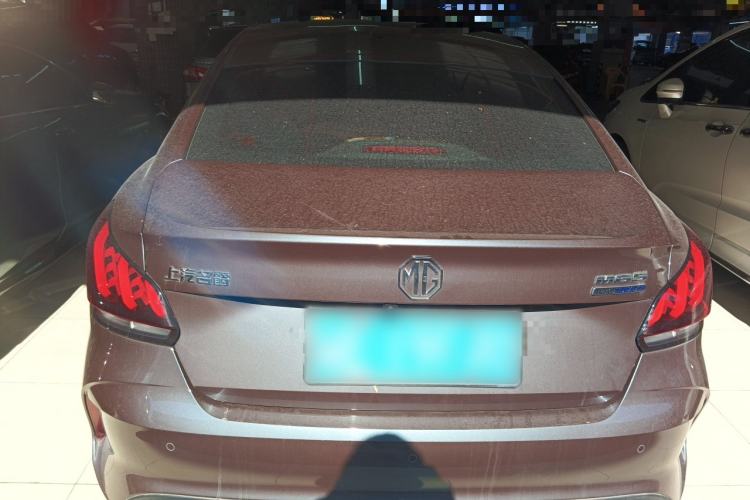 Used MG 5 2023 180 DVVT CVT Luxury Edition
