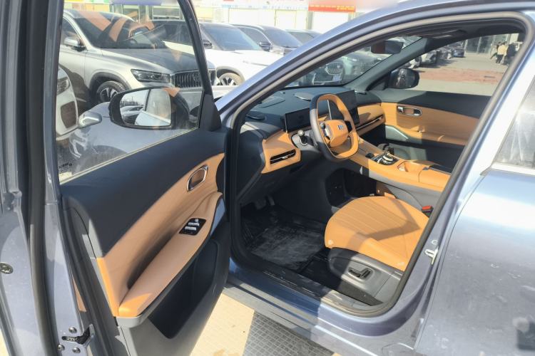 Used  Galaxy Xingjian 7 EM-i 2025 120km Flagship Edition
