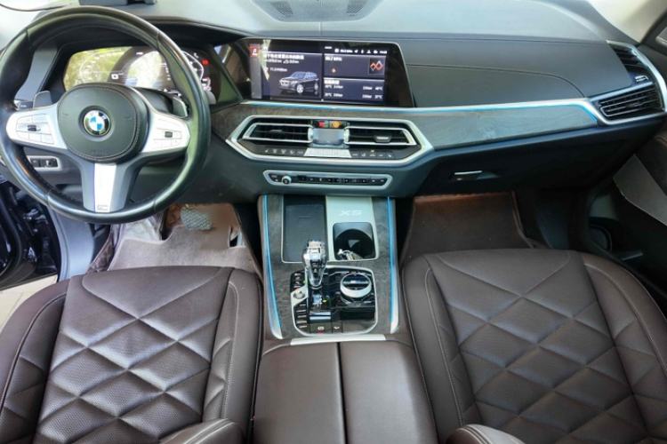 Used BMW X5 2022 Restyled xDrive 30Li Luxury Version M Sport Package