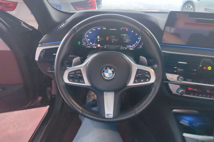 Used BMW 5 Series 2022 Restyled 530Li Leading Edition M Sport Package
