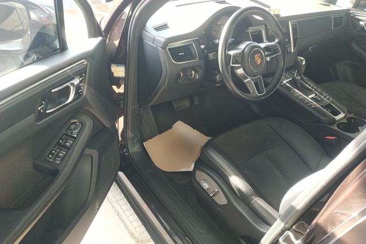 Used Porsche Macan 2017 Macan 2.0T
