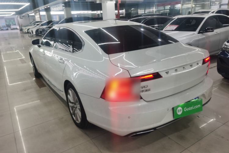 Used Volvo S90 2020 Facelifted T5 Zhiyi Luxury Edition