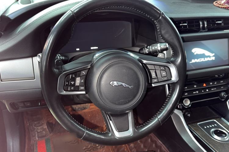 Used Jaguar XFL 2018 XFL 2.0T 250 PS Luxury Edition
