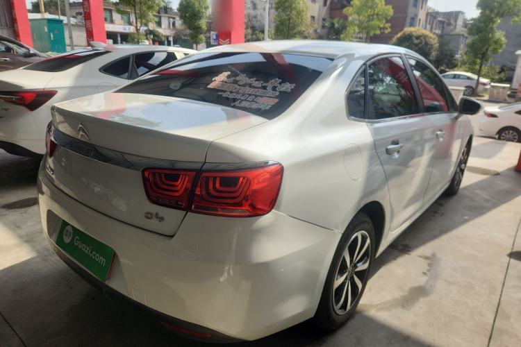 Used Citroen C4 Sega 2016 1.6L Manual Luxury Model
