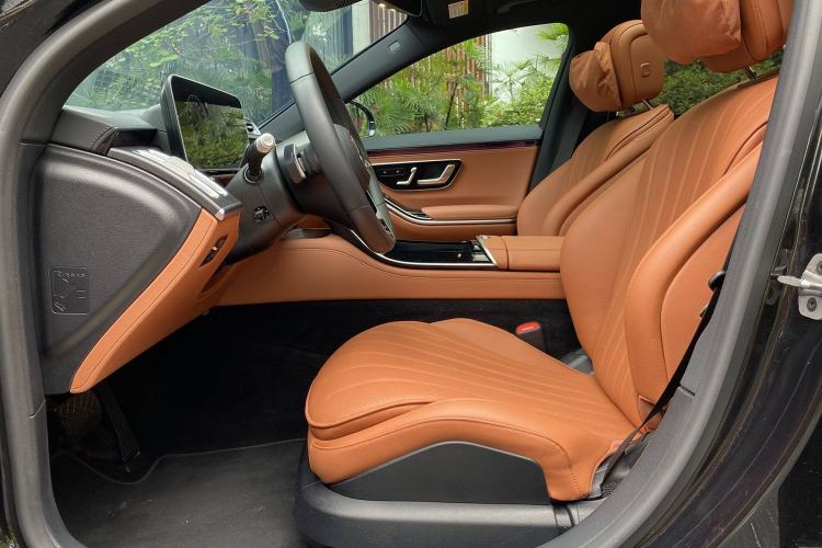 Used Mercedes-Benz S-Class 2024 Restyled S 400 L Business Version
