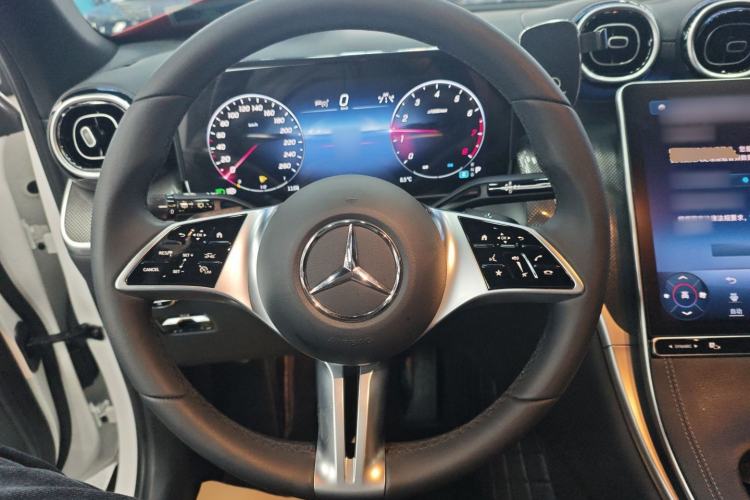 Used Mercedes-Benz GLC 2023 GLC 260 L 4MATIC Dynamic Edition 5-seater
