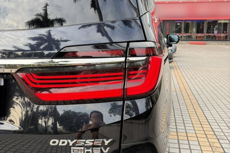 Used Honda Odyssey 2022 2.0L eHEV Sharp Supreme Edition
