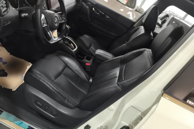 Used Nissan X-Trail 2019 2.0L CVT Smart Connect Comfort Edition 2WD
