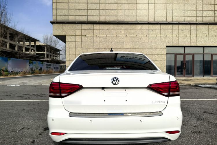 Used Volkswagen Lavida 2019 Lavida Start 1.5L Manual Fashion Edition China VI Standard