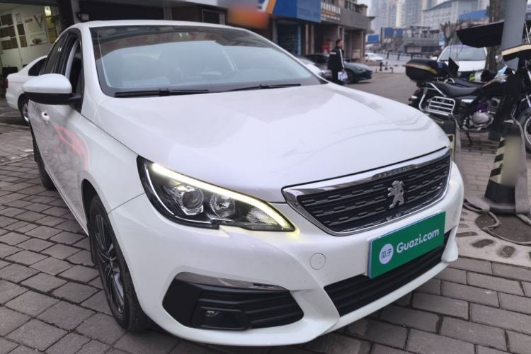 Used Peugeot 308 2018 1.6L Automatic Luxury Edition
