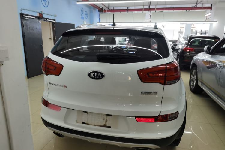 Used Kia Sportage R 2015 2.0L Automatic Two-Wheel Drive DLX Model