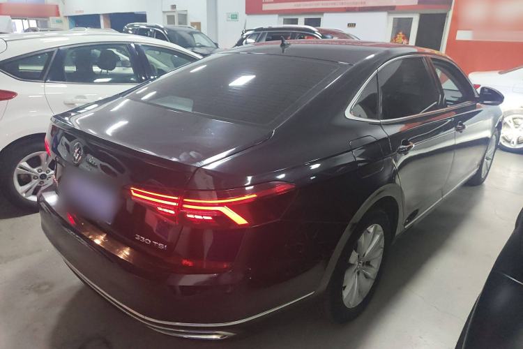 Used Volkswagen Passat 2019 330TSI Elite Edition China VI
