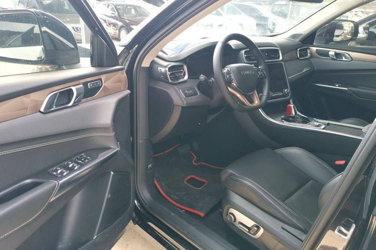 Used Lynk & Co 01 2017 2.0T Two-Wheel Drive Pro Edition
