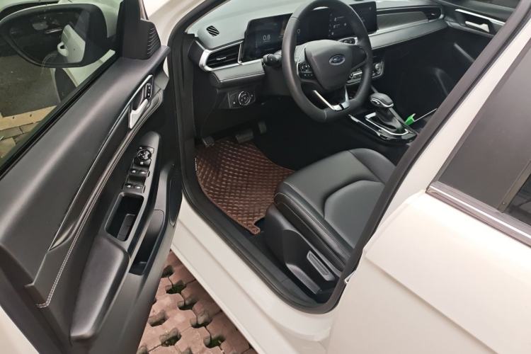 Used Ford Escort 2021 1.5L Automatic Diamond Edition