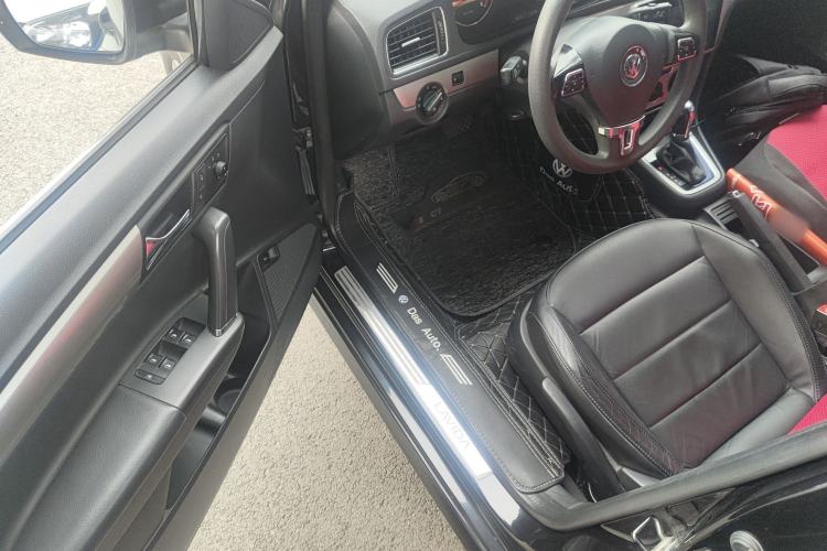 Used Volkswagen Lavida 2013 Revised Version 1.4 TSI DSG Comfort Edition
