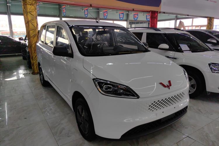 Used Wuling Hongguang New Energy 2025 Extended-Range Hybrid 50KM Comfort Version