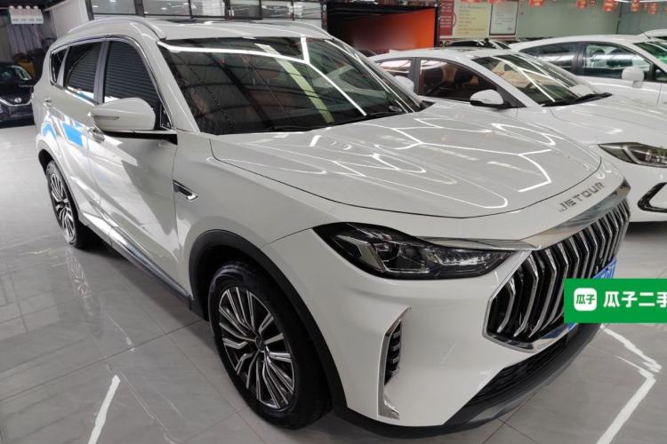 Used JETOUR X70 PLUS 2023 1.5T DCT Brave PLUS 5-Seater
