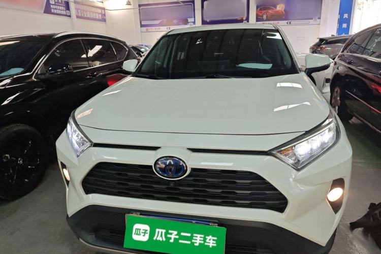 Used Toyota RAV4 2020 Dual-Engine 2.5L E-CVT 4x4 Elite PLUS Edition
