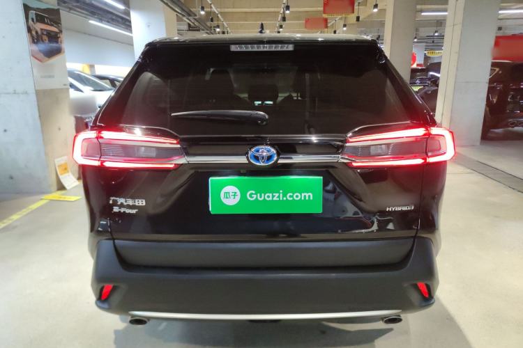 Used Toyota Wildlander 2022 Dual-Motor 2.5L E-CVT 4x4 Luxury PLUS Edition
