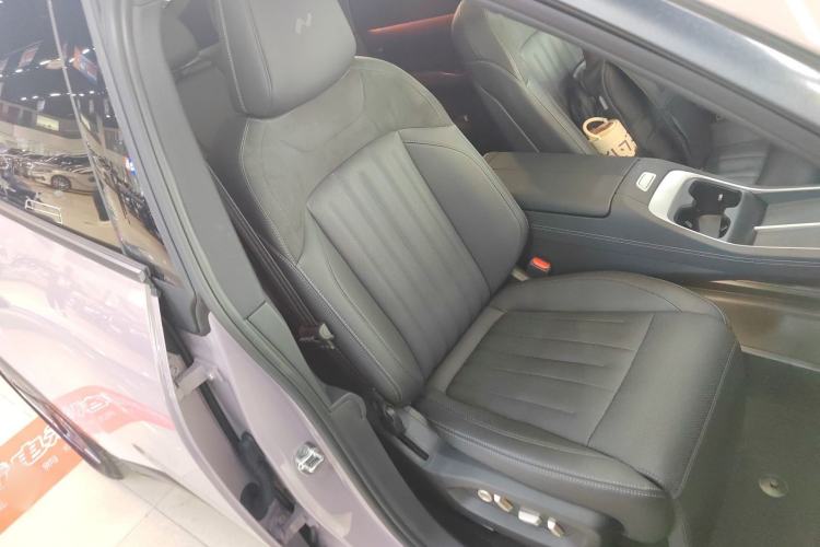 Used ONVO L60 2024 60 kWh All-Wheel Drive
