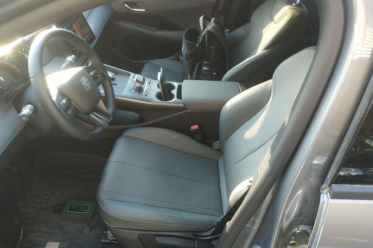 Used BYD Qin PLUS 2025 DM-i Smart Drive 55KM Leading Model
