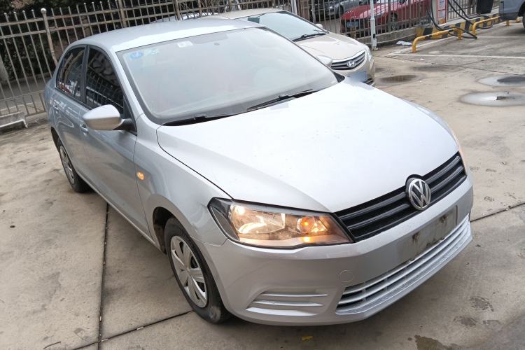 Used Volkswagen Jetta 2015 1.6L Manual Fashion Edition