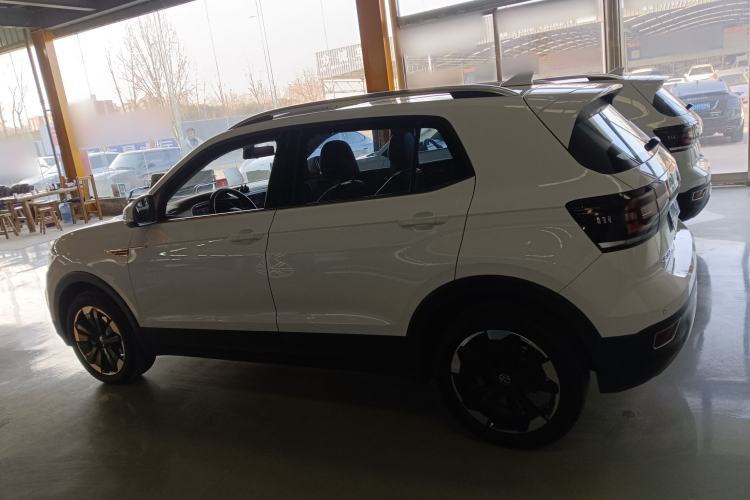 Used Volkswagen Tacqua 2023 200TSI DSG Joy-Connect Edition