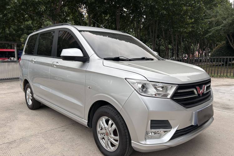 Used Wuling Hongguang 2018 1.5L S Comfort Model L2B
