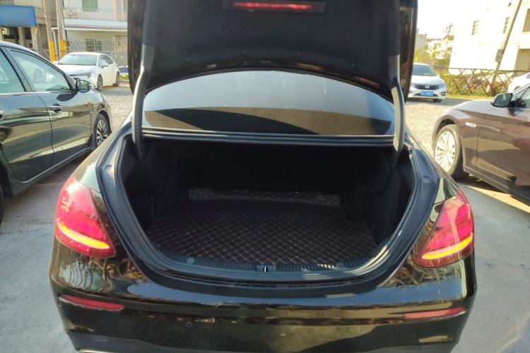 Used Mercedes-Benz E-Class 2018 Restyled E 300 L Sporty and Stylish Edition
