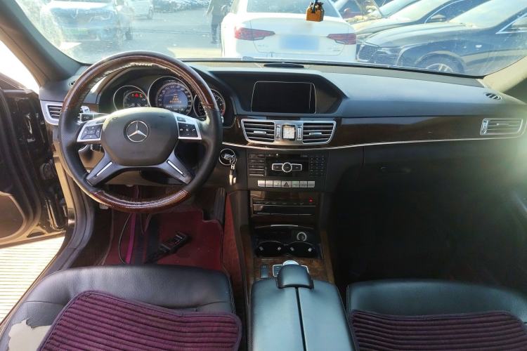 Used Mercedes-Benz E-Class 2014 E 260 L
