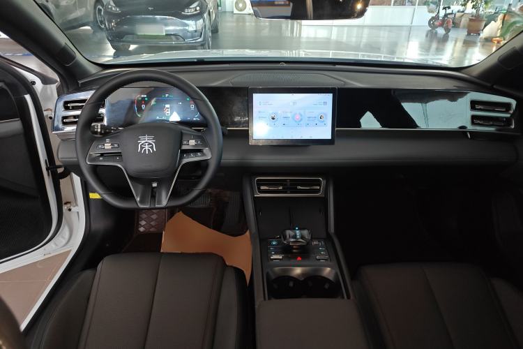 Used BYD Qin L 2024 DM-i 80KM Leading Model