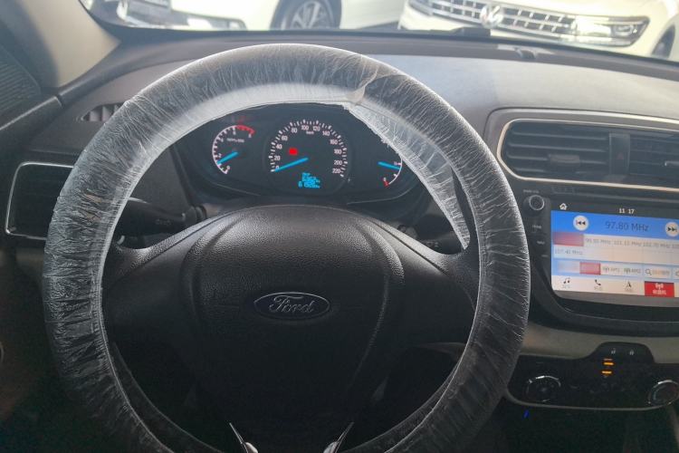 Used Ford Escort 2017 Revised Version 1.5L Manual Comfort Edition