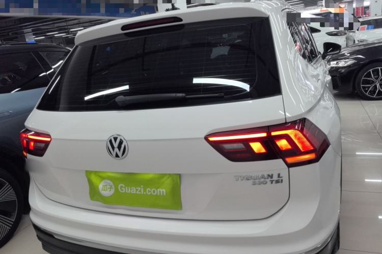 Used Volkswagen Tiguan L 2017 330TSI Automatic Two-Wheel Drive Luxury Edition
