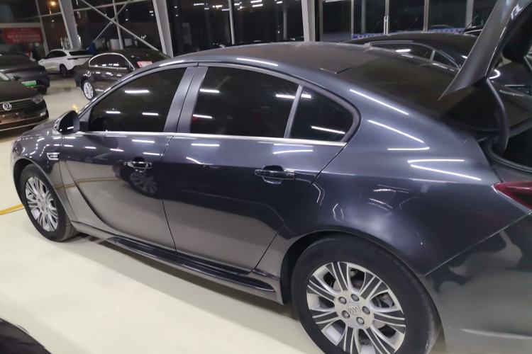 Used Buick Regal 2015 2.0L Leading Fashion Edition