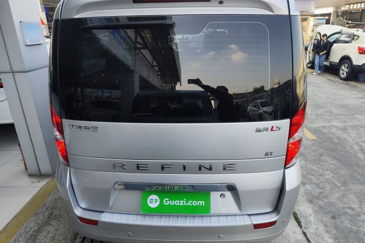 Used  L5 2022 2.0T Automatic Business Edition
