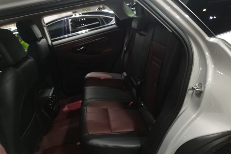 Used Land Rover Range Rover Evoque 2022 Facelifted Aurora L 249 PS R-Dynamic Luxury Edition
