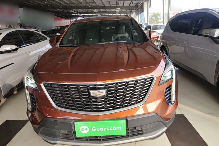 Used Cadillac XT4 2018 28T Two-Wheel Drive Leading Version
