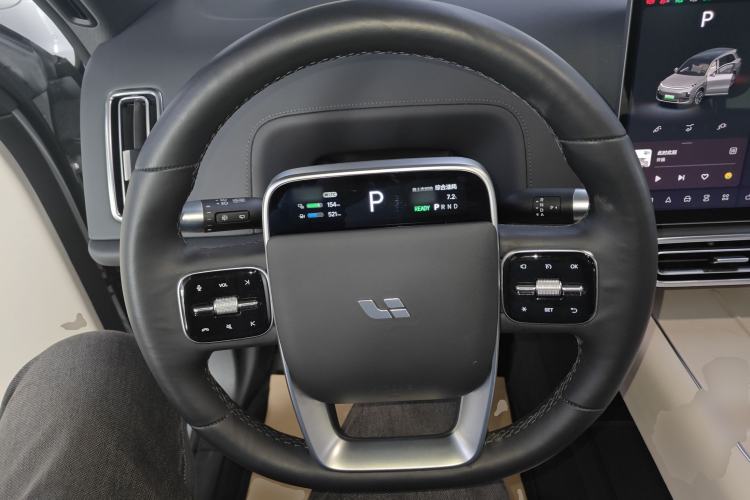 Used Li Auto L8 2023 Pro Model
