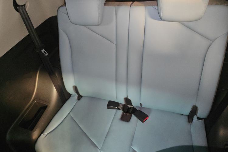 Used Chery Little Ant 2022 Revised Version Sweet Pink Edition Half-Sugar Version Lithium Iron Phosphate 30.7 kWh 30 kW 301 km
