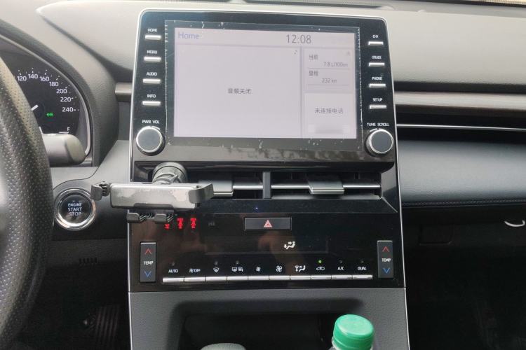 Used Toyota Avalon 2019 2.5L Ambition Version China VI Standard
