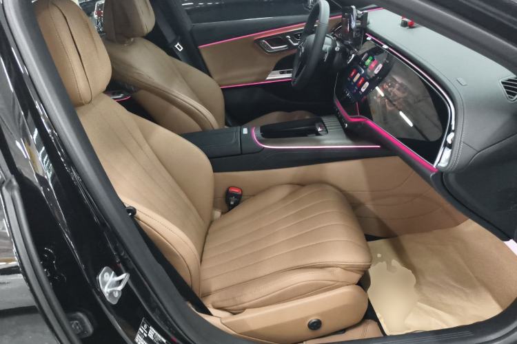 Used Mercedes-Benz E-Class 2025 E 300 L Luxury Model