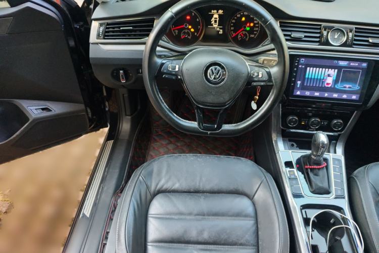 Used Volkswagen Passat 2016 330TSI DSG Luxury Edition