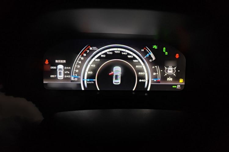 Used Wey VV7 2017 2.0T Flagship Edition
