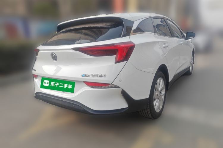 Used Buick Velite 6 2023 430km Range Commuter Version
